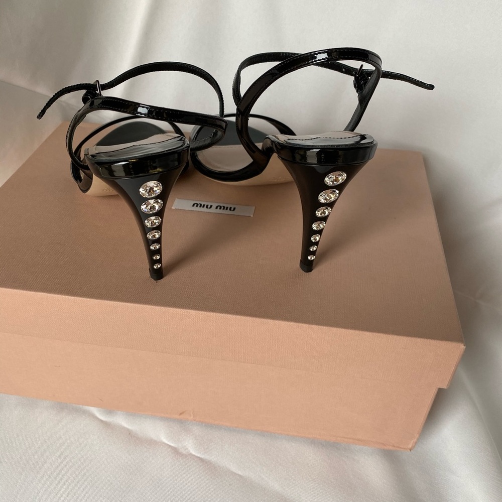 Miu miu heels final price